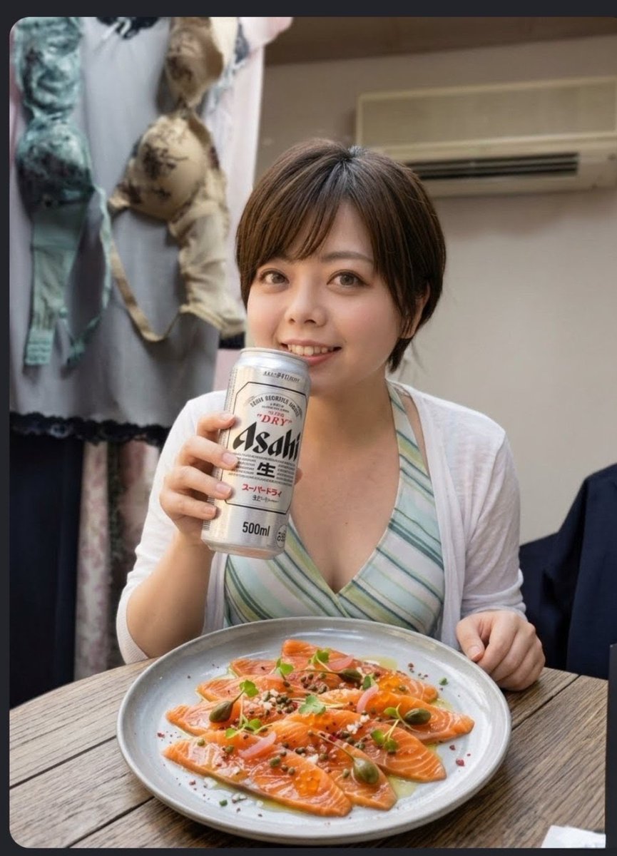1Pre8gqkIWGWla8's tweet photo. 本日は何の日シリーズ？ ７月３０日
#生サーモンの日
サーモンのカルパッチョ🤤

#女装子 #カコジョ https://t.co/vhDdBZ58in