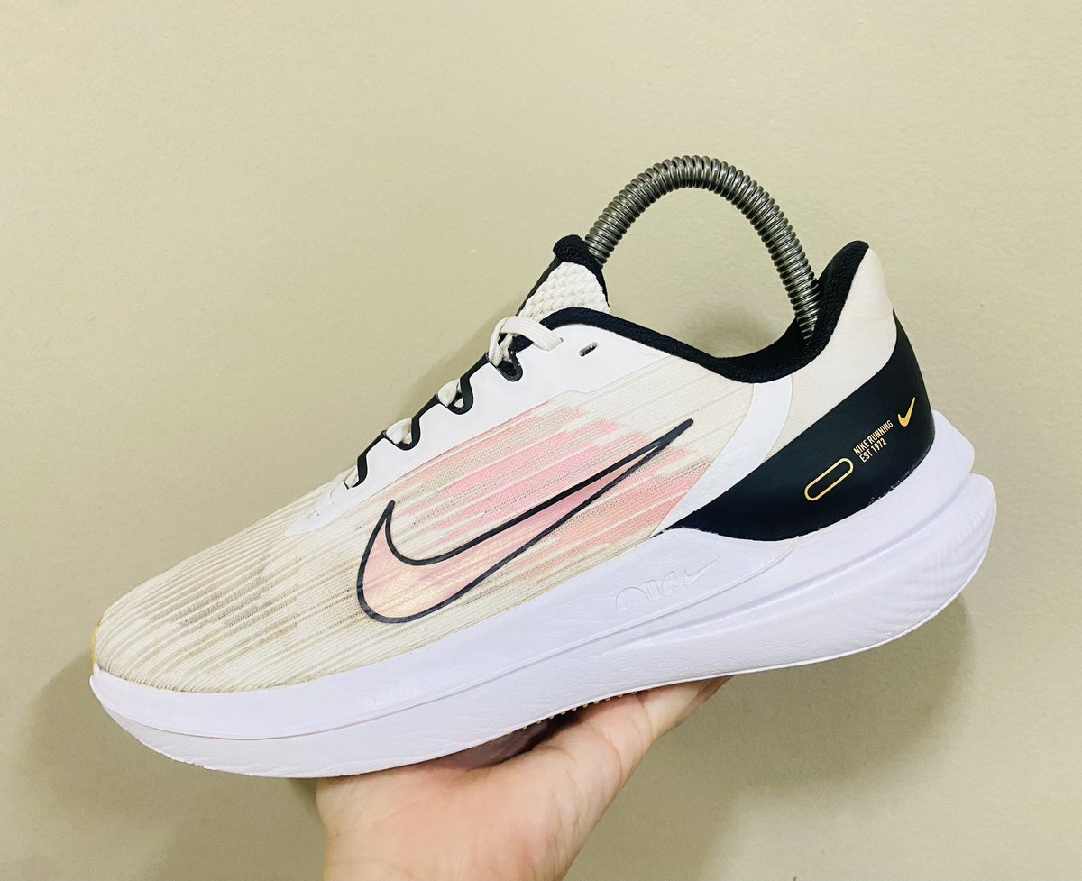 tungoolunla's tweet photo. Nike Zoom Winflo ปี 2023 แท้
Size 38.5 ยาว 24.5 cm.
Price : 380 🎀
ใส่วิ่ง เที่ยว ออกกำลังกายได้ เบานุ่ม ใส่สบาย
สนใจแคปรูปส่งเข้าไลน์ทางร้านได้เลย🎉
——————————————
🛒สั่งซื้อที่ Line 📲 @521nsmga
#รองเท้ามือสอง #รองเท้ามือสองของแท้ #Adidas #Nike https://t.co/b4fBRRqtAW