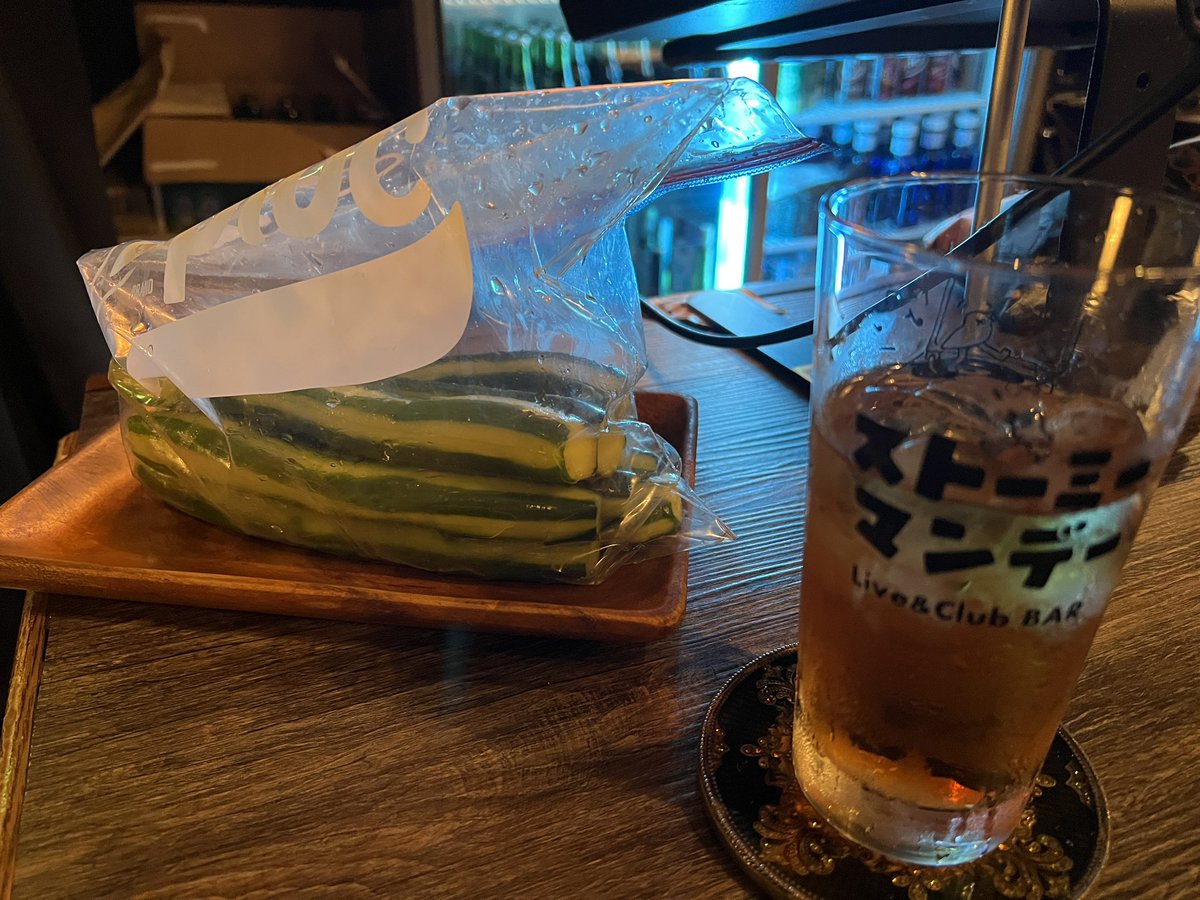 Screw_Screw's tweet photo. #FESxFES

きゅうりの一本漬け試作中です https://t.co/xcl8wEoAwg