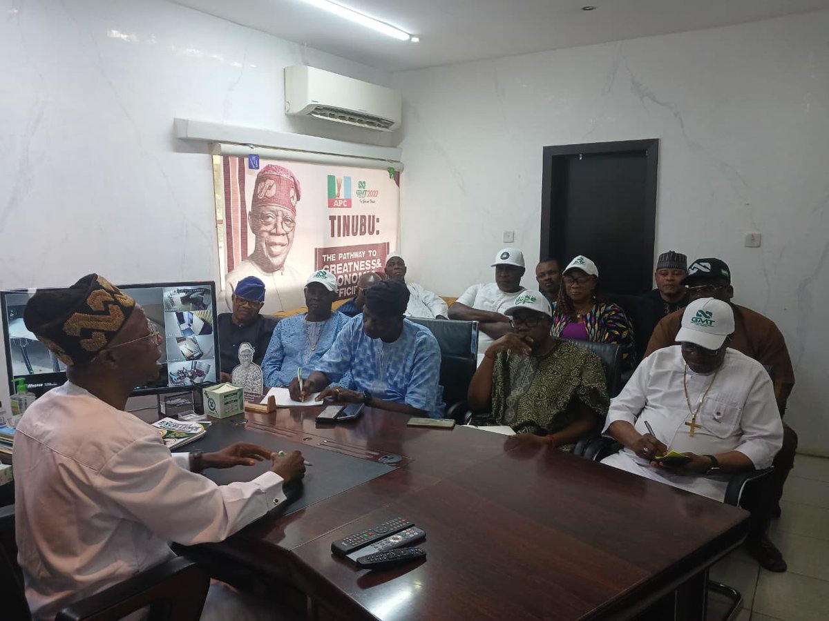 GrassrootMT's tweet photo. DG,GMT Hon Bisi Yusuf meeting with the directors. https://t.co/zCf5aRngPV