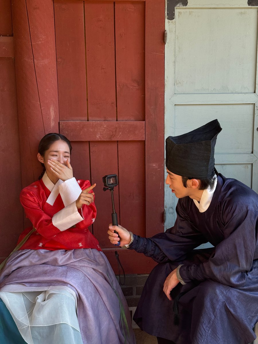 wngurdld's tweet photo. 동궁 생강 노윤서 배우 인스타 남주혁

투샷을 모아모아.zip 👻🍀 https://t.co/5SwV8FZ17P