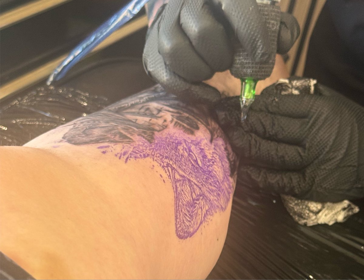 MysticMeganxxx's tweet photo. Can you guess what I’m getting? Send funds to cover #tattoo #pay #tattooist #domme https://t.co/Cr3x53cJf3