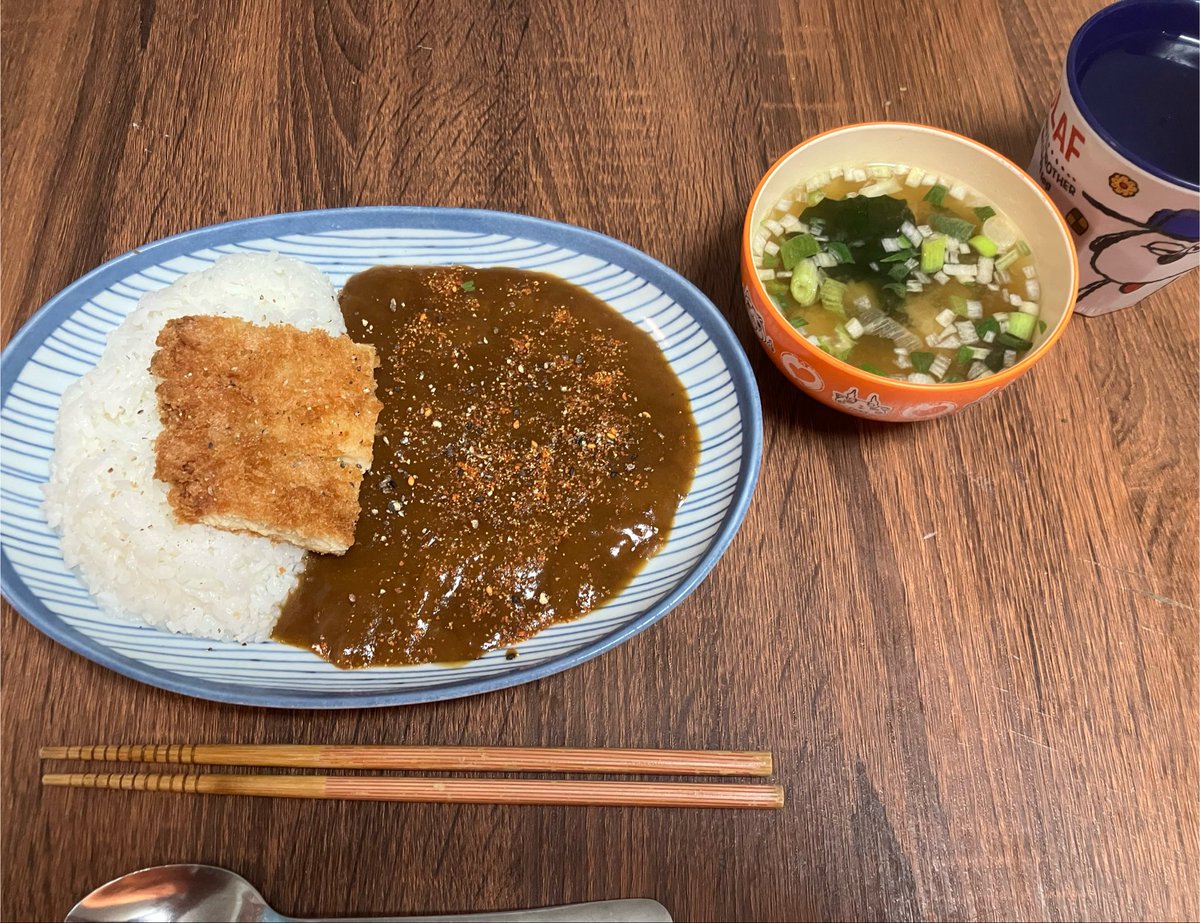 kota_nemo's tweet photo. #映画ちいかわ
 疲れた体にはこれ！
カツカレーと貝汁

島二郎かっこよかった〜 https://t.co/SRXe9k0rD8