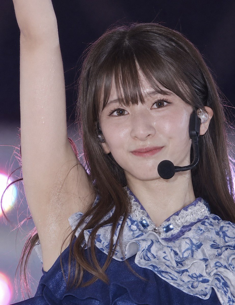 yami_ooo77's tweet photo. 菅原咲月、美しい汗とほんのり浮かぶ脇汗
ライブだからこそ見られ���姿がたまらない https://t.co/ws07kwIAVl
