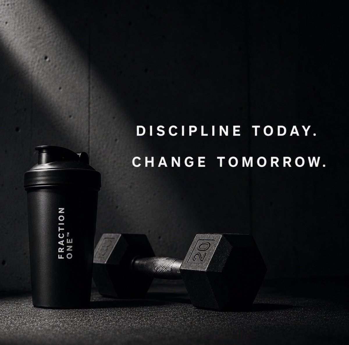 Fraction_one_'s tweet photo. The fitness industry loves complexity.

More hacks.
More “secret” protocols.
More things to buy.

Progress is still built on the same fundamentals:

Train hard.
Eat well.
Recover properly.
Stay consistent.

Everything else is just an advantage.

Small steps. Big changes. https://t.co/yhnyXOEhpy