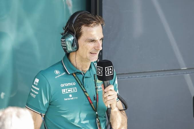 ocelote_x's tweet photo. De la Rosa en la FP2 de Zandvoort: "así es Antonio, después de la FP1 hemos decidido volver a la especificación antigua de motor porque según los datos no estamos teniendo el rendimiento esperado. Pero lo importante es que ahora en Honda tienen datos para parar un tren (se ríe)" https://t.co/Xvvo5dt2VM