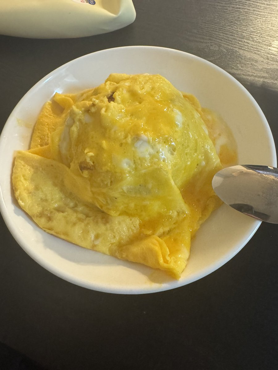 calimerotan's tweet photo. 今日オムライス作ったー

#カリメロ飯 https://t.co/ZrhKoU9kVL