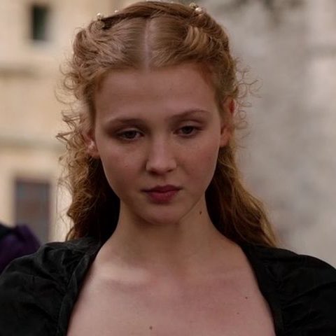 roseoftarth's tweet photo. her levels sansastarkism is actually fascinating.… it should be studied…. https://t.co/sNAiDnh5IL