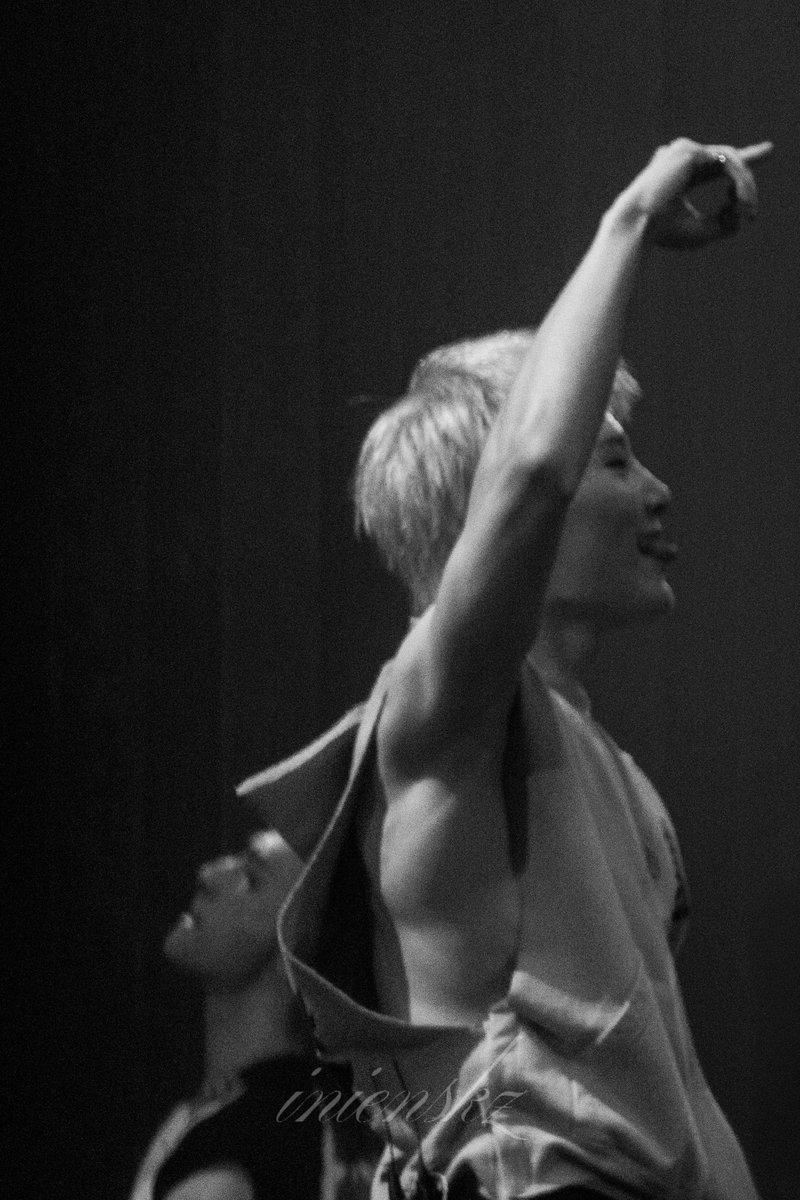 inienskz's tweet photo. 260726
RUN IT SEOUL Day2

#I_N #아이엔 #アイエン #스트레이키즈 #아기빵 #StrayKids #スキズ #RUN_IT  #RUN_IT_SEOUL_D2 https://t.co/IIAXXwu9g0