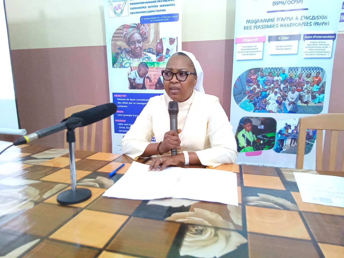 ssph_ocpsp's tweet photo. Clôture du partenariat de deux décennies entre le SSPH/OCPSP et la Fondation Liliane au Bénin. https://t.co/OkSG5KDCxp