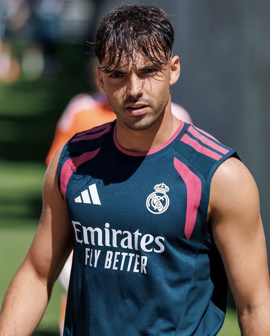 Madrid Zone tweet media