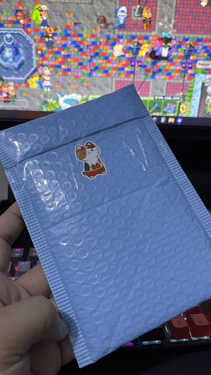 Jervin2289's tweet photo. Thankyou @pixels_online @sillykittiesco i received the irl ugc haha. 
even i paid $0.52 for so called “free shipping and free of charged” they so cute 🥰 its worth it. 💚 https://t.co/23BOfIxPM5