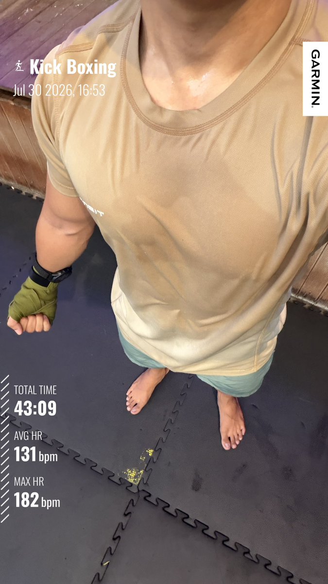 enaqtotal's tweet photo. Sampe becek 💦 https://t.co/ZT2IxRZCtX