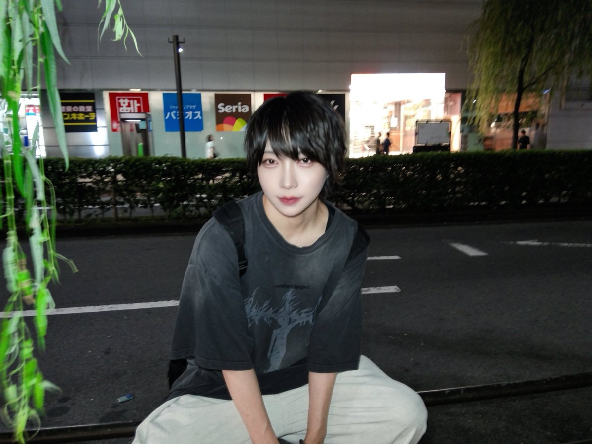 skm3903's tweet photo. この日は顔がめっちゃ猫 https://t.co/rC1Y7BgGtz