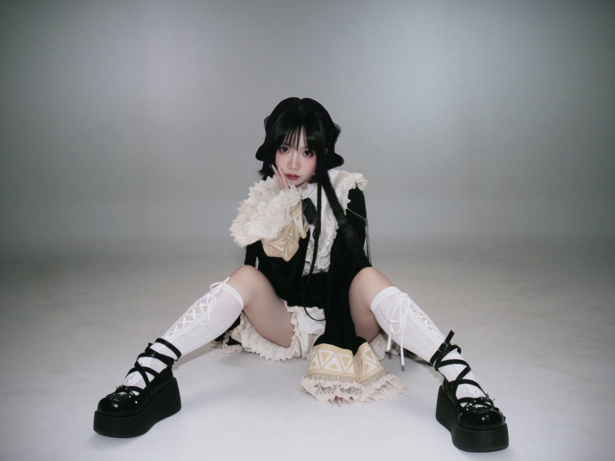 linhmatochan's tweet photo. CCD Cam https://t.co/vHMCt5Xil6