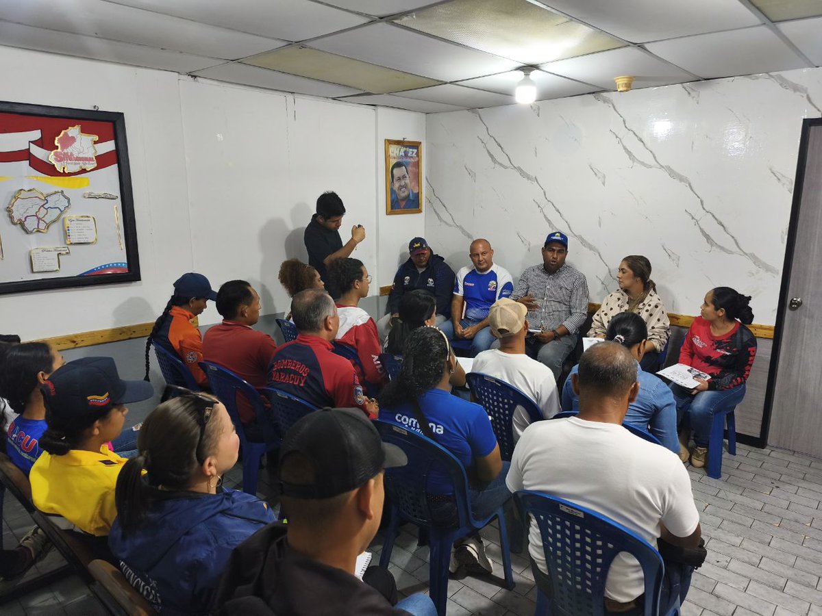 NoticierYaracuy's tweet photo. Plan Vacacional Comunitario REIR 2026 en Bolívar tiene un Consejo de recreaciòn https://t.co/c8VtG6PrJk https://t.co/LvjNq6YTcG