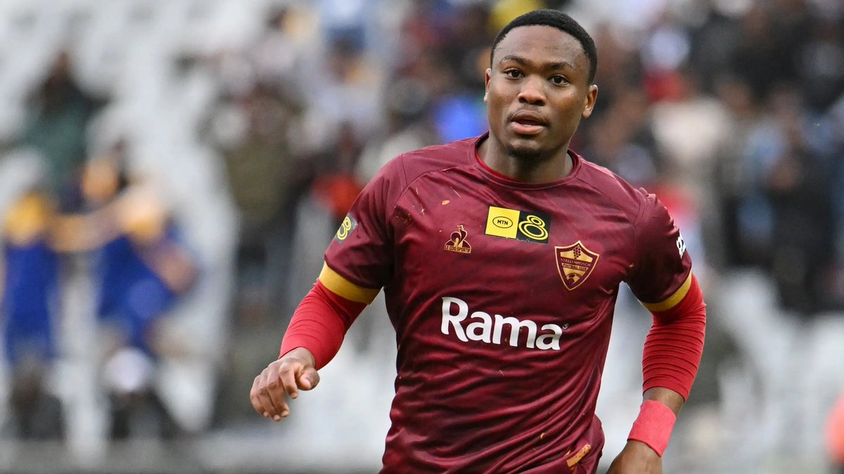 Vhulaloni's tweet photo. The new attacking 4 at chiefs we are rich https://t.co/4y7GmCX6Md