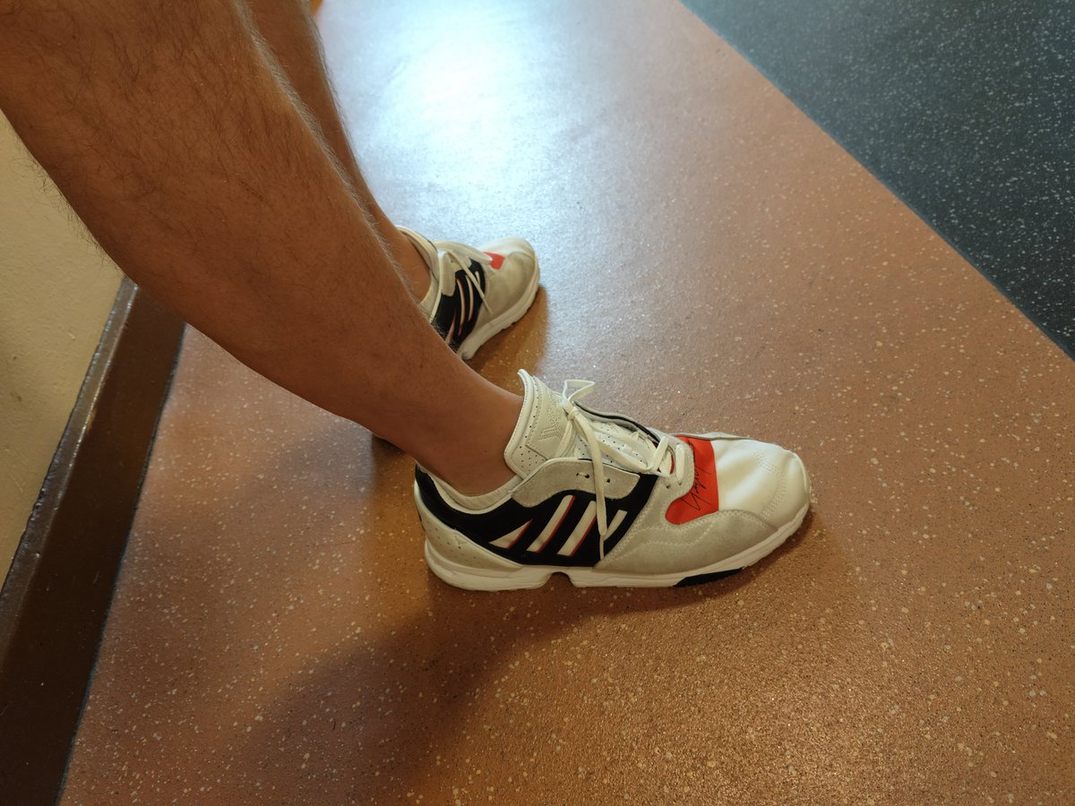 MMcadidas's tweet photo. Something completely different today lads and a pair you don't see everyday
Y-3 ZX run,still in process of cleaning them up so be kind #adidaszx https://t.co/tZErlibVPr