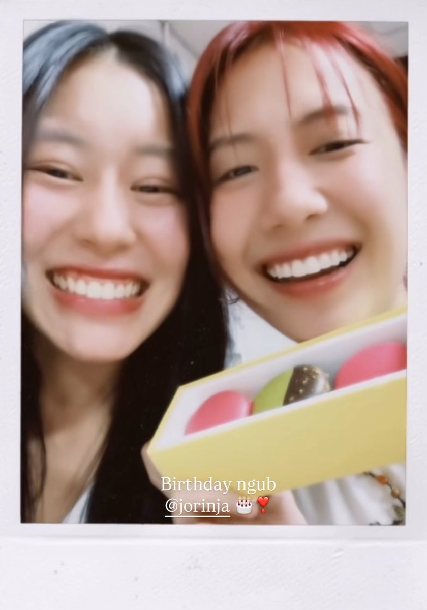 wjsnmathai's tweet photo. รีรันสเต็ปเคะ สาวสองคนเกิดวันต่อกัน ชีลงแฮปช่วงเที่ยงคืนทั้งคู่ จะได้แฮปคนสุดท้ายของอีกคนและแฮปคนแรกของอีกคน👀 https://t.co/Vlh9Qg991M