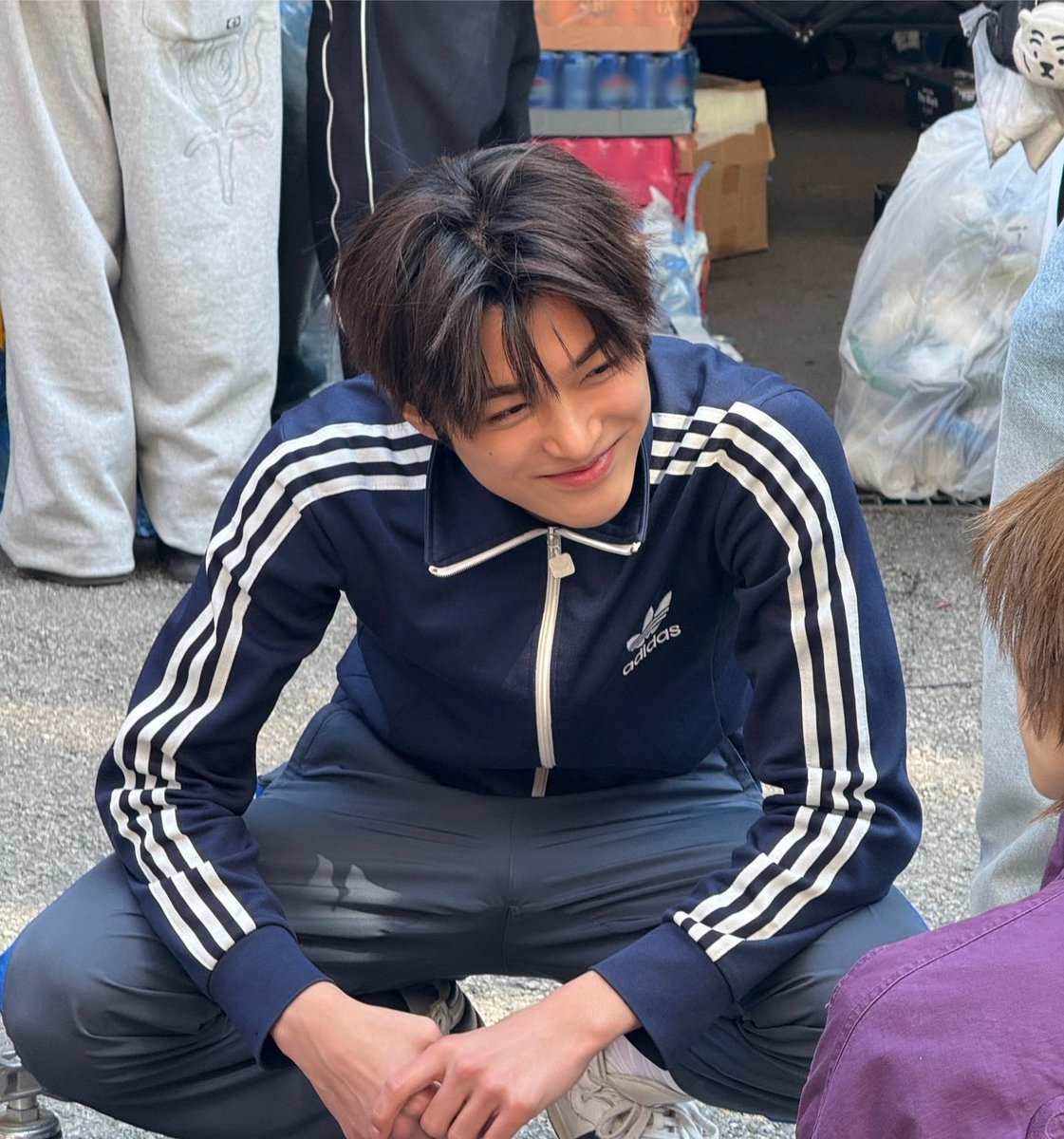 junechanei's tweet photo. มีใครไม่รู้บ้างว่าไอกรชอบพี่จูน https://t.co/LkU0AOhO5w