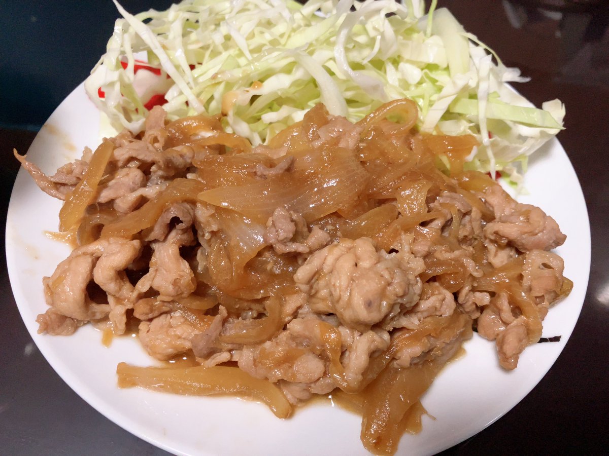 Ruki__sn's tweet photo. 最近のごはん🍽

・オムライス(写真なし)
・チキン南蛮(タルタルも自作)
・レタスチャーハンとオニオンリング
・生姜焼き
・1口アメリカンドック(チーズもある)

最近時間がよめなくて皆さんのポストにいいねするくらいしかできてなくて申し訳ない😭

 #お料理日記 https://t.co/Oe2JeVXXq4