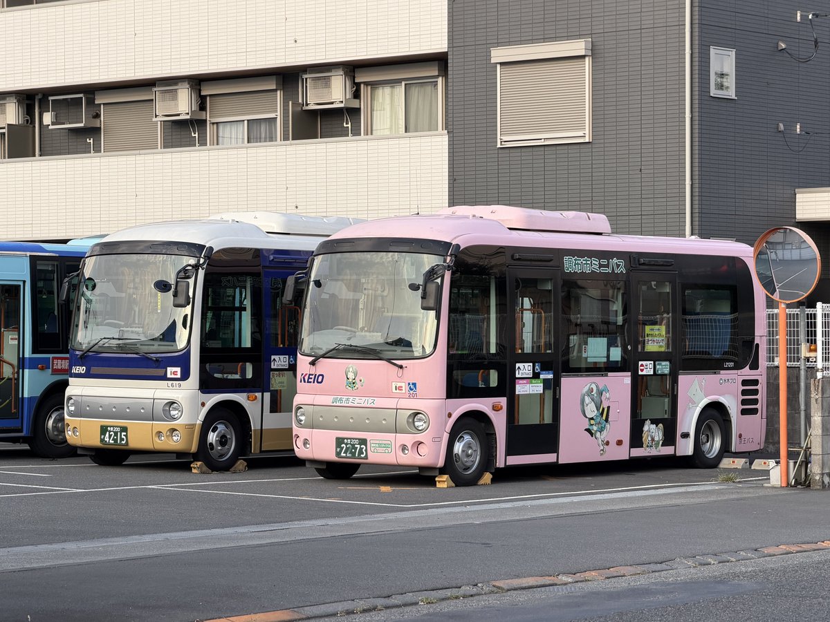 ChuoEastLine's tweet photo. #京王バス 調布営業所
L22619（多摩200か4215）

代替は恐らくL21201（運賃���撤去済み） https://t.co/RbiAs1aoSV