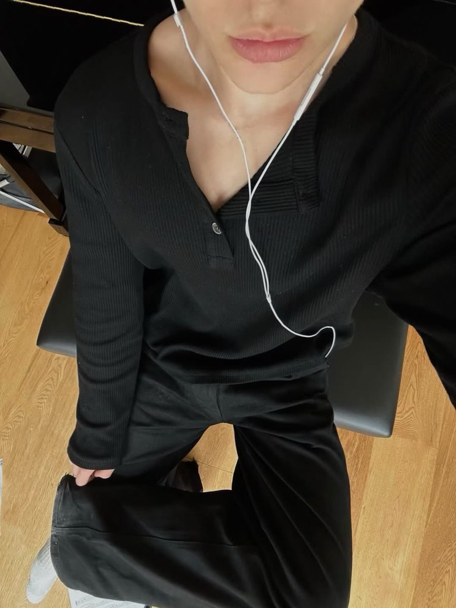 6a9un's tweet photo. 18/🚹
変態さんいいねして
DMで話そ
#裏アカ #裏アカ男子 #裏垢男子
#裏垢女子 #裏アカ女子
#裏垢女子と繋がりたい
#裏アカ女子と繋がりたい
#新潟 #チン凸 #見せ合い
#ちん添え https://t.co/LzRsQ4RqPF