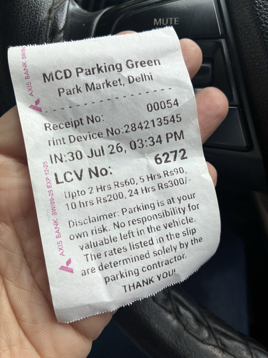 ajmjoshi's tweet photo. Visited GP Mkt 2day Parking slip said ₹60 under2hrs but the attendant said pay anything I gave200 he returned 150 charged 50 for 30–40 mins Q 2 MCD Has parking fee been revised If yes why charge ₹50 not ₹60 as per slip? Or is ‘tis parking mafia playing games with MCD @DelhiMcd https://t.co/xh2BycIzOh