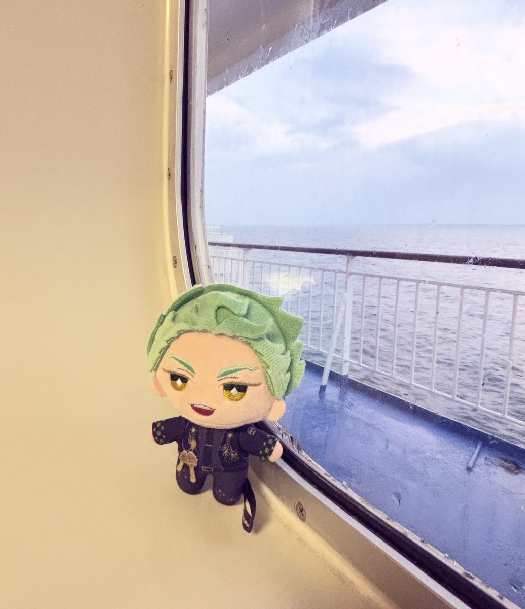 tontoltol's tweet photo. セベク、海だよ。
海、セベクだよ。 https://t.co/YaIiHrdfDG