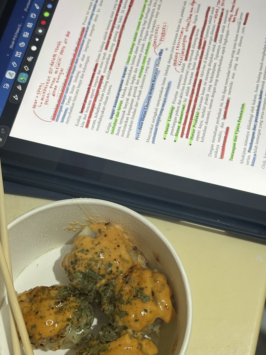 giandteazzi's tweet photo. menuju maghrib aku latihan baca jurnal dan artikel yang panjang panjang karna ak MLS BACA BGT jd harus diperbaikin + dimsum mentai 🤤🤤🤤🤤 https://t.co/JD1zsIS8si