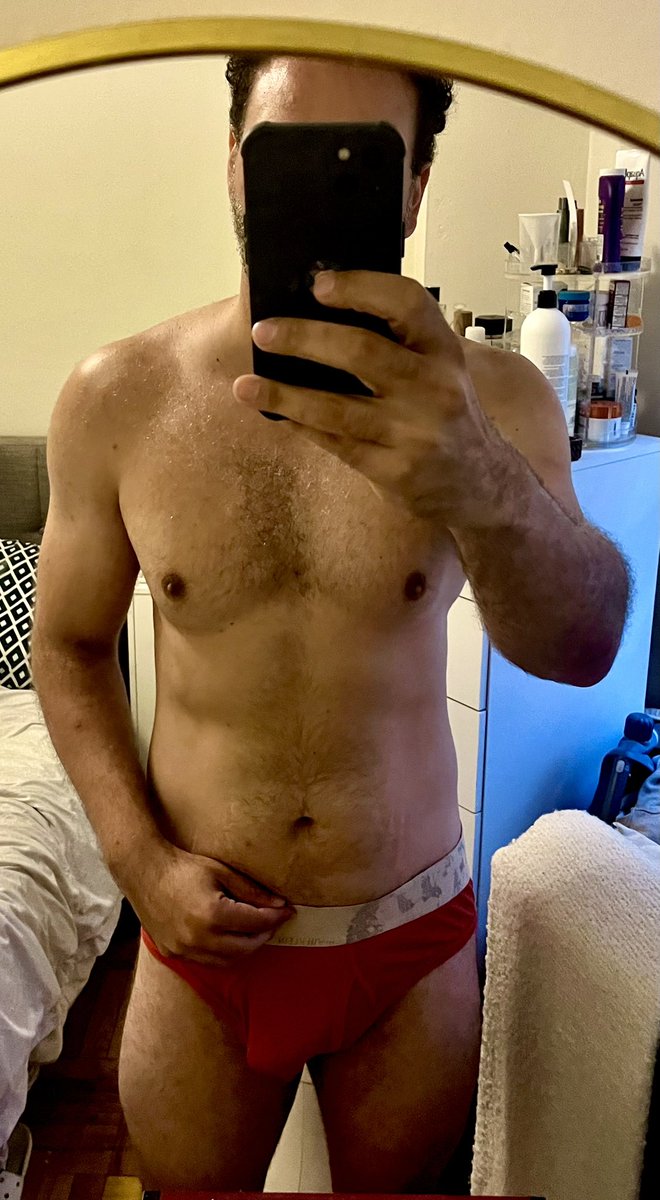 alex_latinoking's tweet photo. bed head, morning breath and maybe someβ¦ torso definition? π€¨
87.5 kg | 6β3β
#FitnessJourney #FitFam #StrengthTraining #BodyRecomposition #Calisthenics #Progress #FitnessProgress #ProgressPic https://t.co/6rY3Y4wa0L