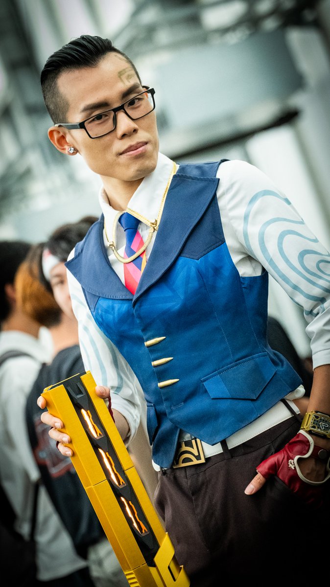 AkibaJiyuu's tweet photo. 「見る目があるじゃないか？」

📸 @mlunias 

#VCJ #VALORANT #ValorantCosplay https://t.co/rA3FjODlwT