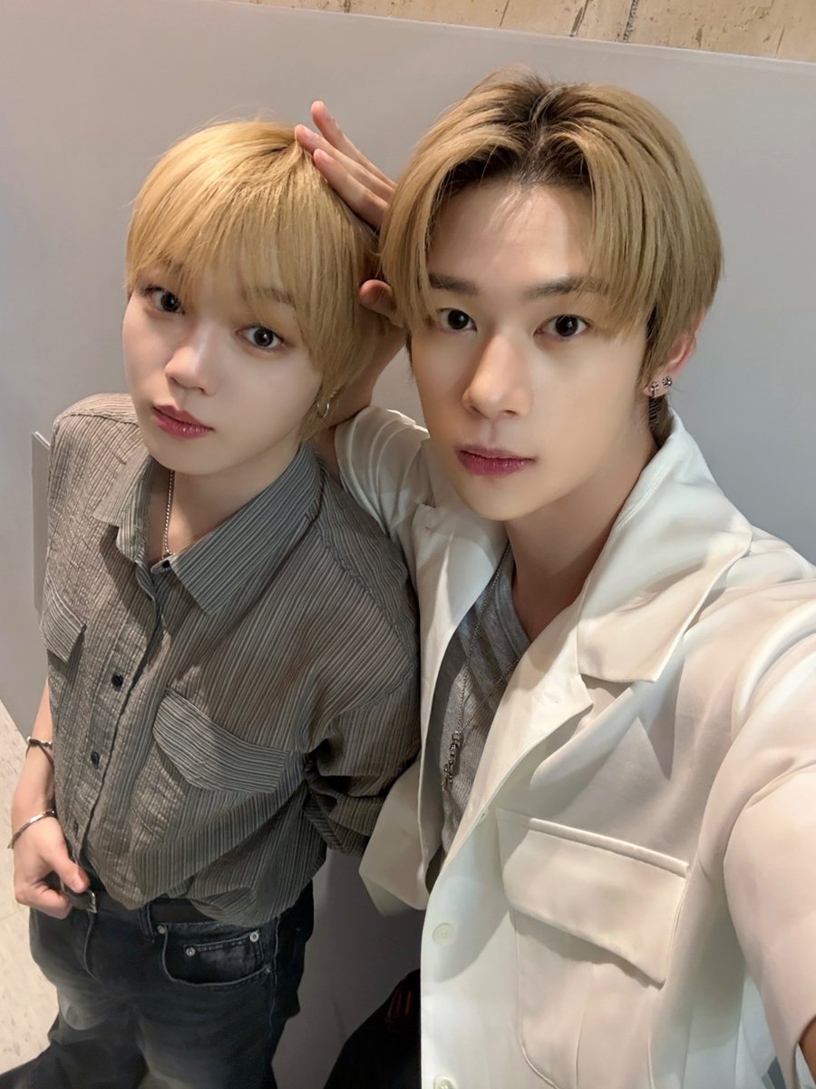 kissent2010's tweet photo. 【#YOUNITE】

𝗬𝗢𝗨𝗡𝗜𝗧𝗘 𝟴𝗧𝗛 𝗘𝗣 [𝗜𝗡𝗬𝗨𝗡 𝗣𝗮𝗿𝘁.𝟭]
RELEASE EVENT 第2弾

🗓2026.7.31 FRI 3PM
2ショット撮影会ポーズ📸

①よしよし
②ほっぺハート
③ハートIN 

#유나이트 #ユナイト
#INYUN_Part_1 #POSE_姿態 https://t.co/sEZD1h3zfL