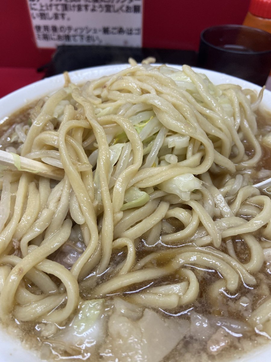 kissa5096yy's tweet photo. ラーメン二郎川崎駅前店
大ぶた1150円也

遅い時間に訪問⏰

甘いスープにデロメンは健在

今更ながら二郎全国にありますがホント各店個性があって素敵
です❤️ https://t.co/5HnVe40azp