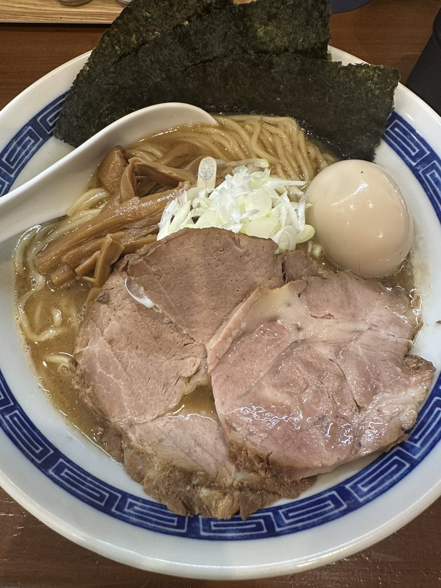cma_j's tweet photo. 麺屋 青@千葉県鎌ケ谷市
○ラーメン
○全ちょい増し

青さんはやはり神✨
肉、味玉が足りない！！！
次回はTPマシマシで https://t.co/VLd0RSiDkH