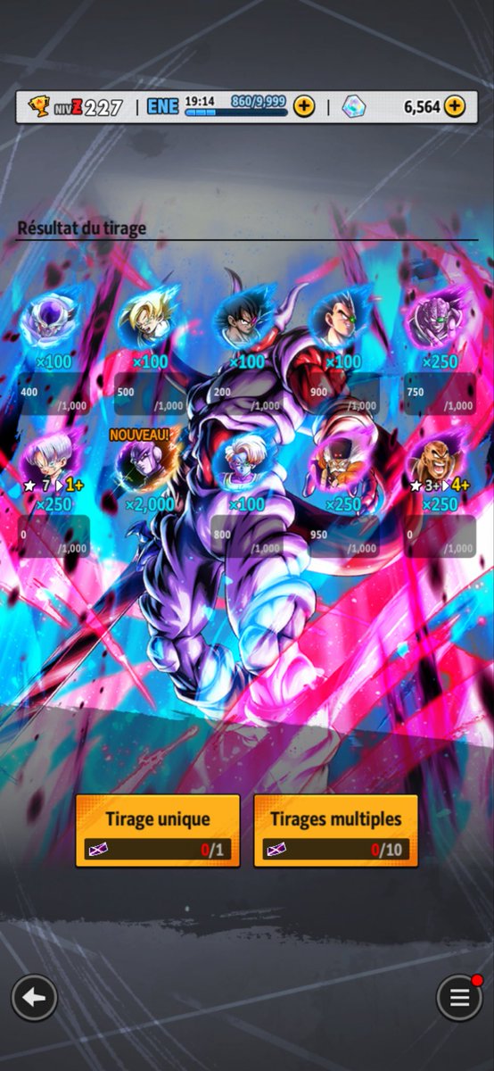 planax36k's tweet photo. Merci les tickets :)) j’invoquerai sur le garanti quand il reviendra avec un item ça  ira directement en ennemi puissant #DBLegznds https://t.co/nGtSzZA1uc