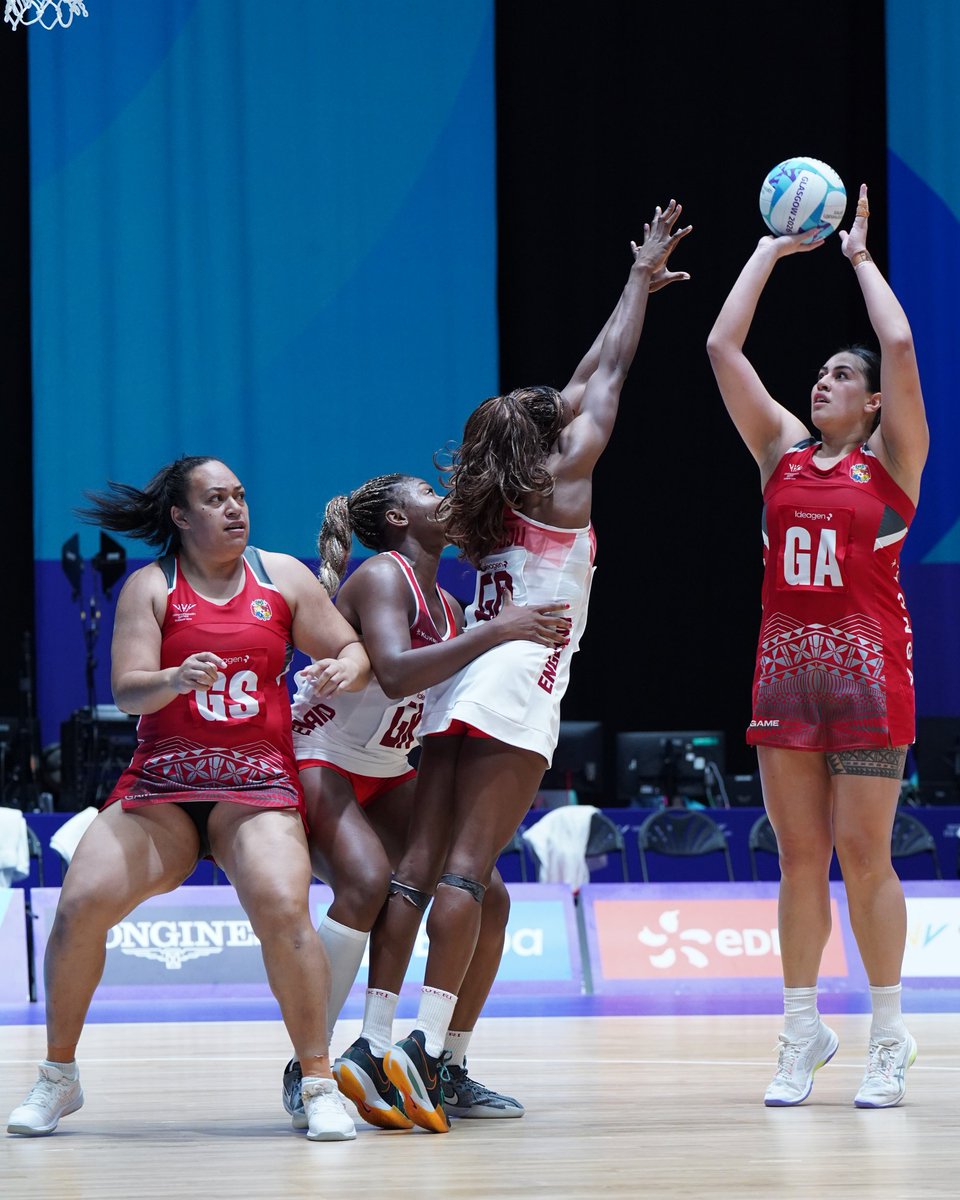 Pulse_Netball's tweet photo. Different dress code, same iconic defensive duo.
 
Funmi &amp; Hali taking their signature London Pulse connection straight to the world stage. 🖤💖 ➡️ 🏴󠁧󠁢󠁥󠁮����󠁿
 
#WorldNetball #LondonPulse #defensiveduo #netball #cwg https://t.co/8vGwUYuWY0