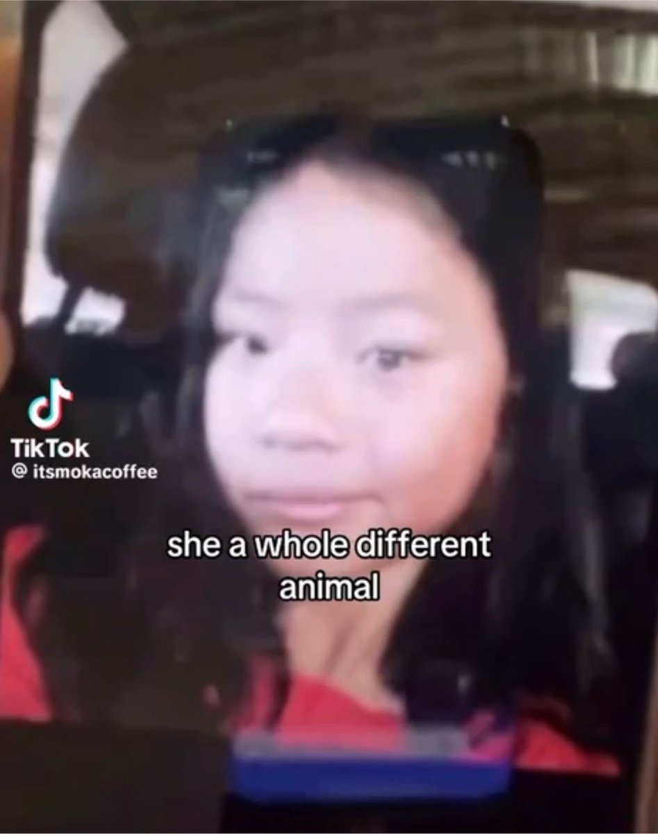 giveupdontup's tweet photo. Glits edited Hanni’s predebut photo💀 https://t.co/2uT1fQL0rB