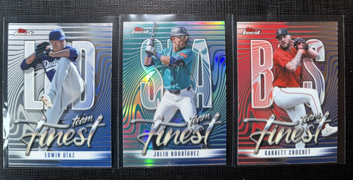 realChepCity's tweet photo. Good day collectors! I really need a boost of energy today. Coffee isn’t going to do it. And still we push forward…😑☕️
#ToppsFinest #TheHobby #Dodgers #Mariners #RedSox https://t.co/4FIYU9RD7g