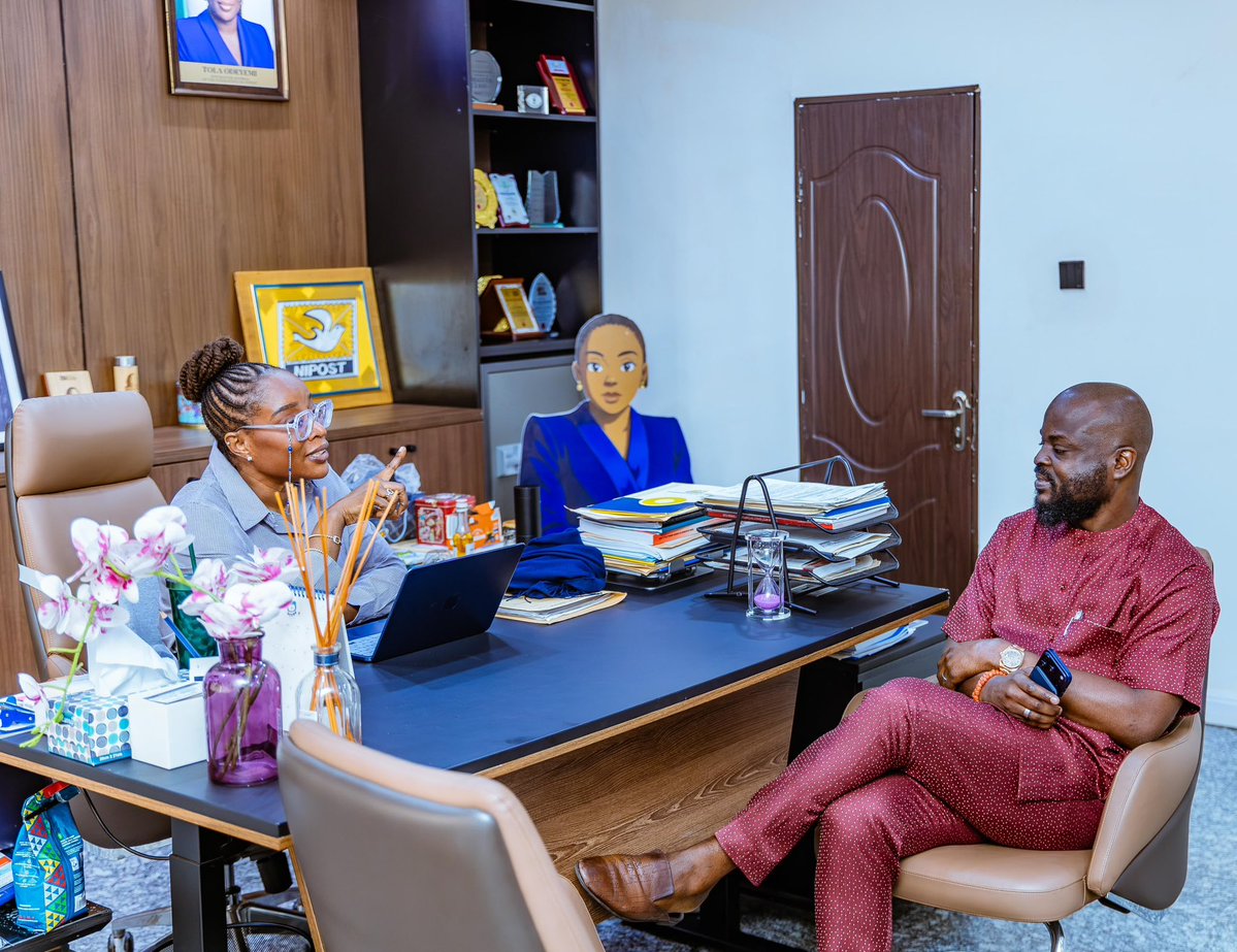 mrlurvy's tweet photo. Some relationships are simply priceless.

My Egbon, Idris Olorunnimbe, introduced me to his aburo, Tola Odeyemi, when she was appointed as the CEO of NIPOST. From that moment, ‘the aburo’ has been a strong supporter of everything I do, and I will never take that kindness for granted.

I am sure you all know that my Egbon is the Chairman of the Nigerian Communications Commission? Yes, I say it with pride. Even after I moved to Abuja to work under another mentor, Asoju Oba has continued to look out for me, checking in, offering guidance, and more times than I can count, sending me money just to make sure I am fine. I do not take that love and generosity for granted. I know how fortunate I am.

Yesterday, it was heartwarming to see our Egbon pay a courtesy visit to his aburo at the NIPOST Hqtrs. Seeing two people I deeply respect together was a reminder that genuine relationships, and mentorship are invaluable.

May we all be blessed with people who believe in us, support us, and celebrate our growth. Abbey, I see you too 😀😀