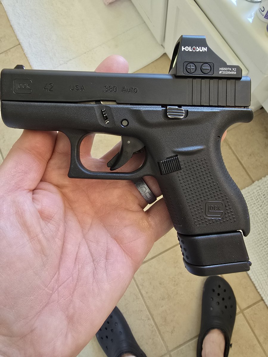 Malehanger's tweet photo. @gunpolicy Glock 42. Slide milled by Vulcan Machine in Texas for Holosun X2. +2 mag extension. Underwood Xtreme Defender loads. https://t.co/AJWHKMwBPU