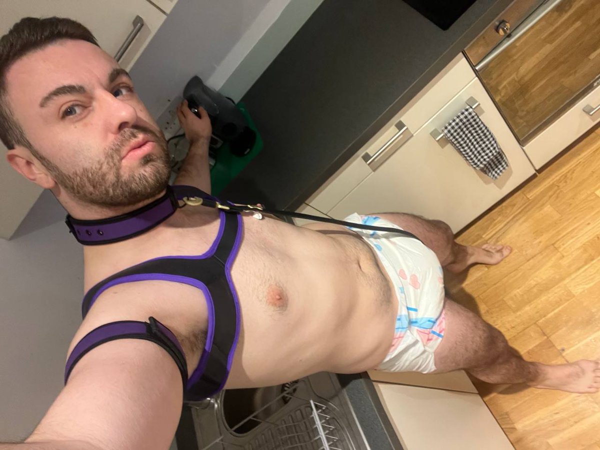 expofagryan's tweet photo. Nappy me up https://t.co/vKwjORlsIw