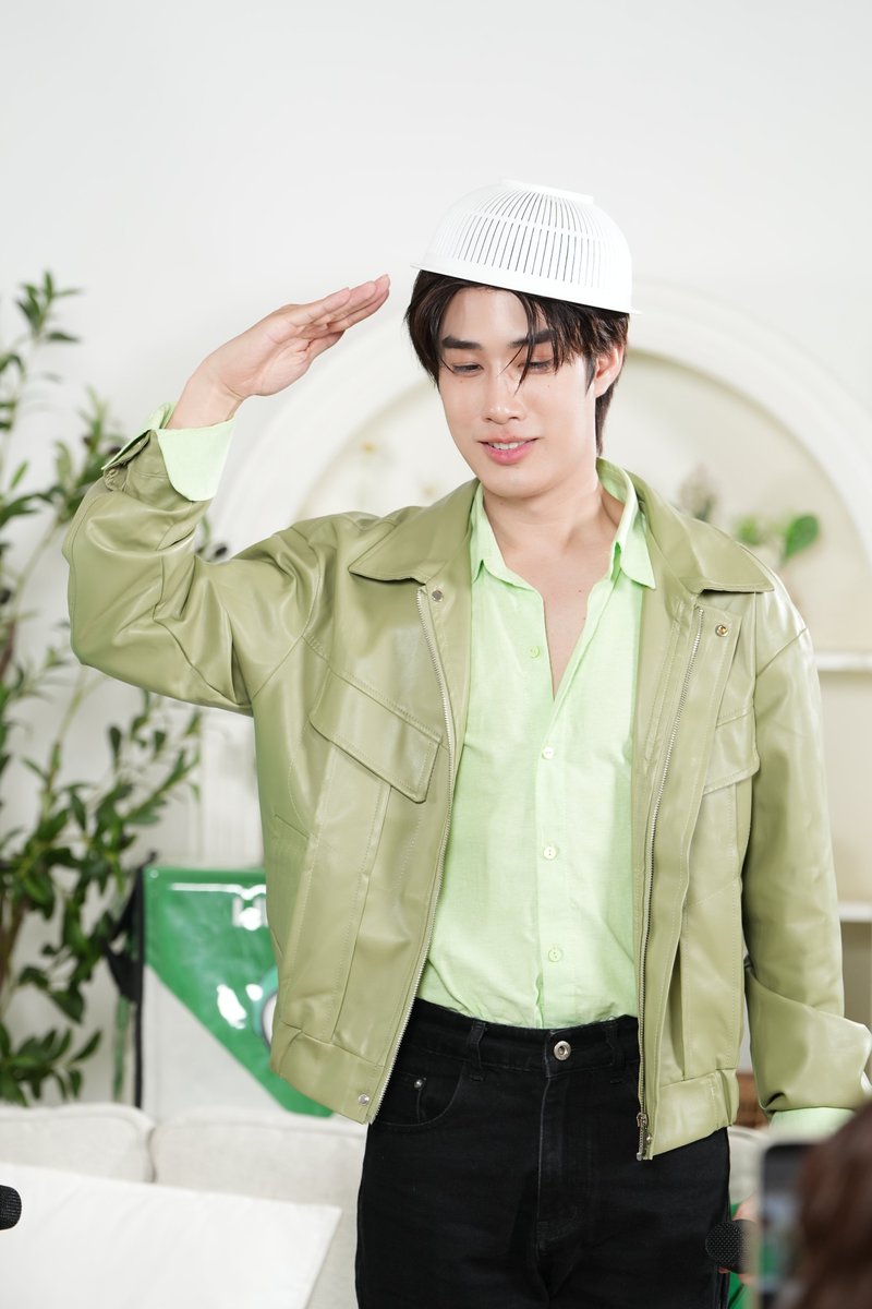 LINEMAN_TH's tweet photo. สุขใดจะเท่ามีผู้กองต๊อกมาเยือน LINE MAN

📲 https://t.co/Xq0aGWMTcG

LINE MAN LIVE X TLE FIRSTONE
#LINEMANถูกสุดทุกวันxTF
#LINEMANถูกสุดทุกวัน
#LINEMANถูกสุดทุกวันGrandSale

*เงื่อนไขเป็นไปตามที่ LINE MAN กำหนด ตามข้อกำหนดที่ได้มีการเผยแพร่ตามช่องทางเว็บไซต์ https://t.co/OB4NIyUDyF