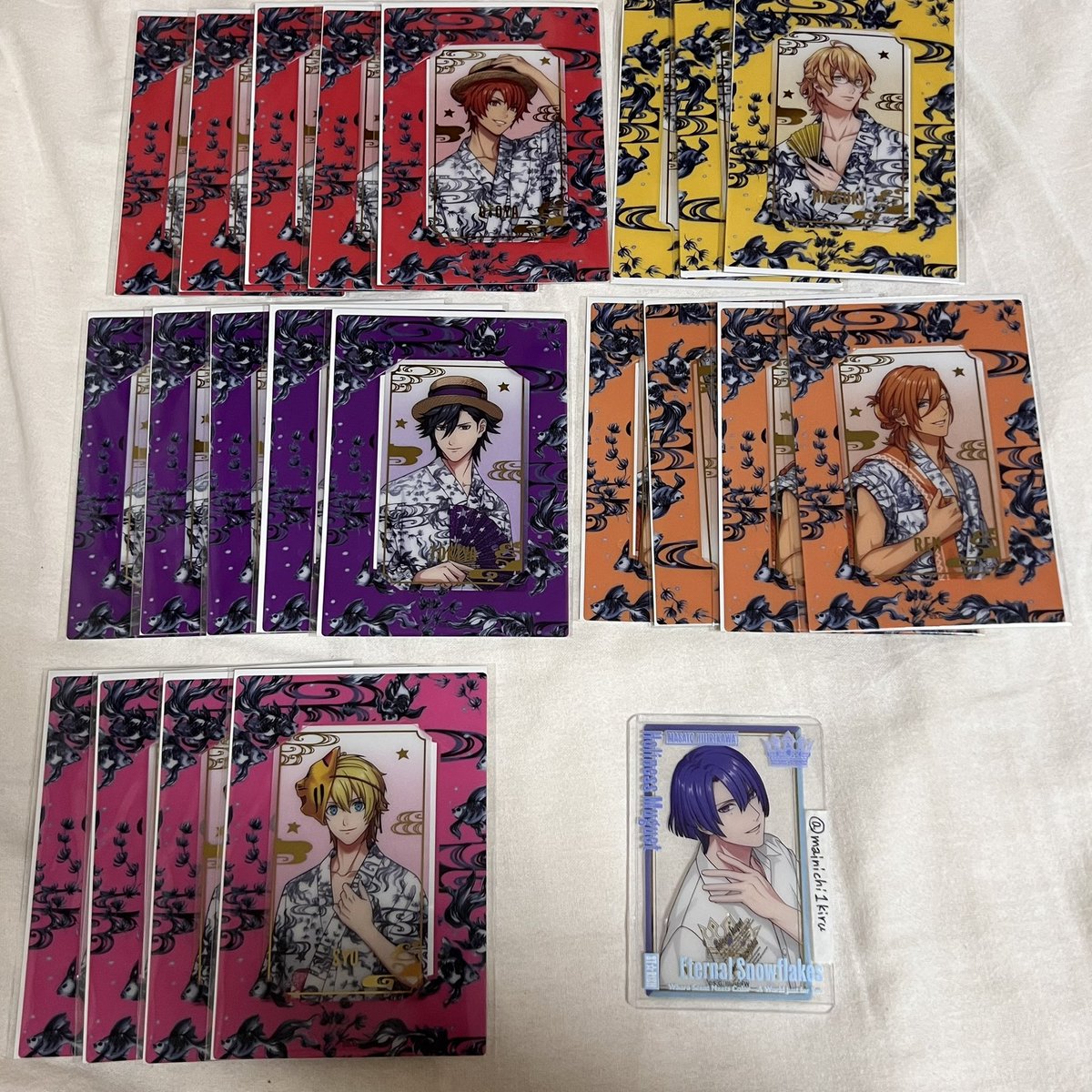 mainichi1kiru's tweet photo. 【交換】うたプリ グラショ 

浴衣 ビジュカ
譲:音也5 那月3 トキヤ5 レン4 翔4 セシル5 嶺二4 蘭丸5 カミュ3 

求:真斗

特典
譲:(浴衣)音也2 那月2 トキヤ2 レン4 翔3 セシル3 嶺二 蘭丸 カミュ3 
(MC)セシル 翔 嶺二

求:真斗（浴衣）>>>(MC)真斗

大阪市内手渡し交換
郵送交換(2点〜) https://t.co/Xh0SEHot6X