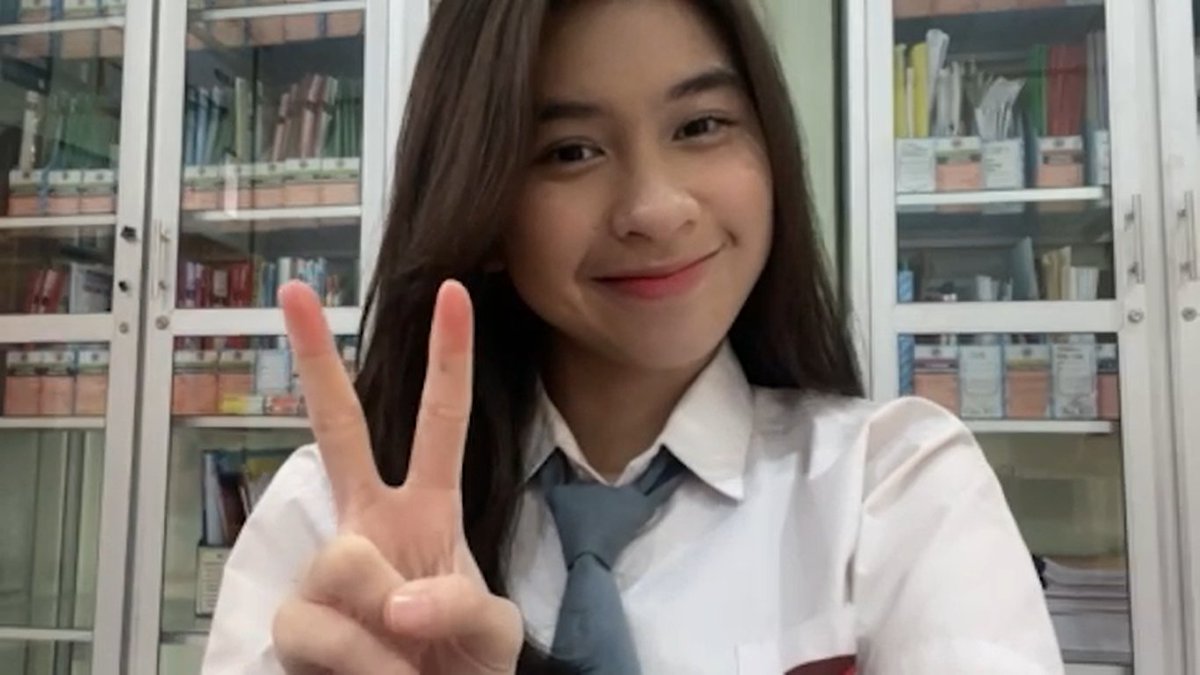 emanngg3's tweet photo. @alexanchie @pia_jkt48v https://t.co/UCoLhaMAm1