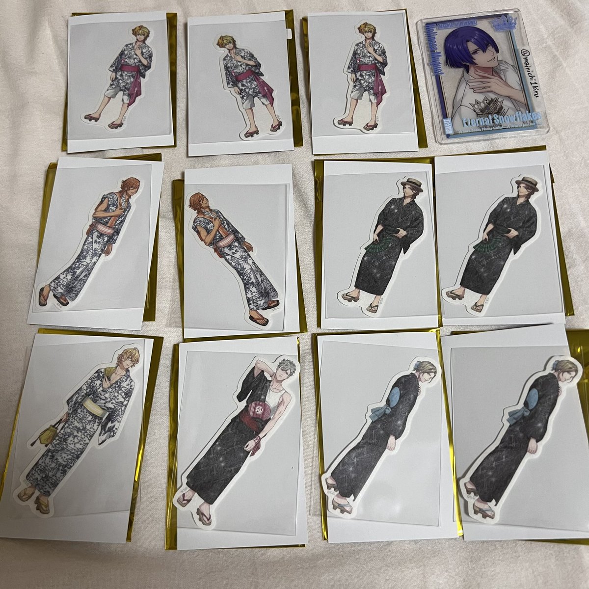 mainichi1kiru's tweet photo. 【交換】うたプリ グラショ 浴衣 和紙ステッカー

譲:那月 レン2 翔3 嶺二2 カミュ2 蘭丸

求:真斗or2:1で提灯型マスコット(真斗)

大阪市内手渡し交換
郵送交換(2点〜) https://t.co/bHy6gO1Hfw