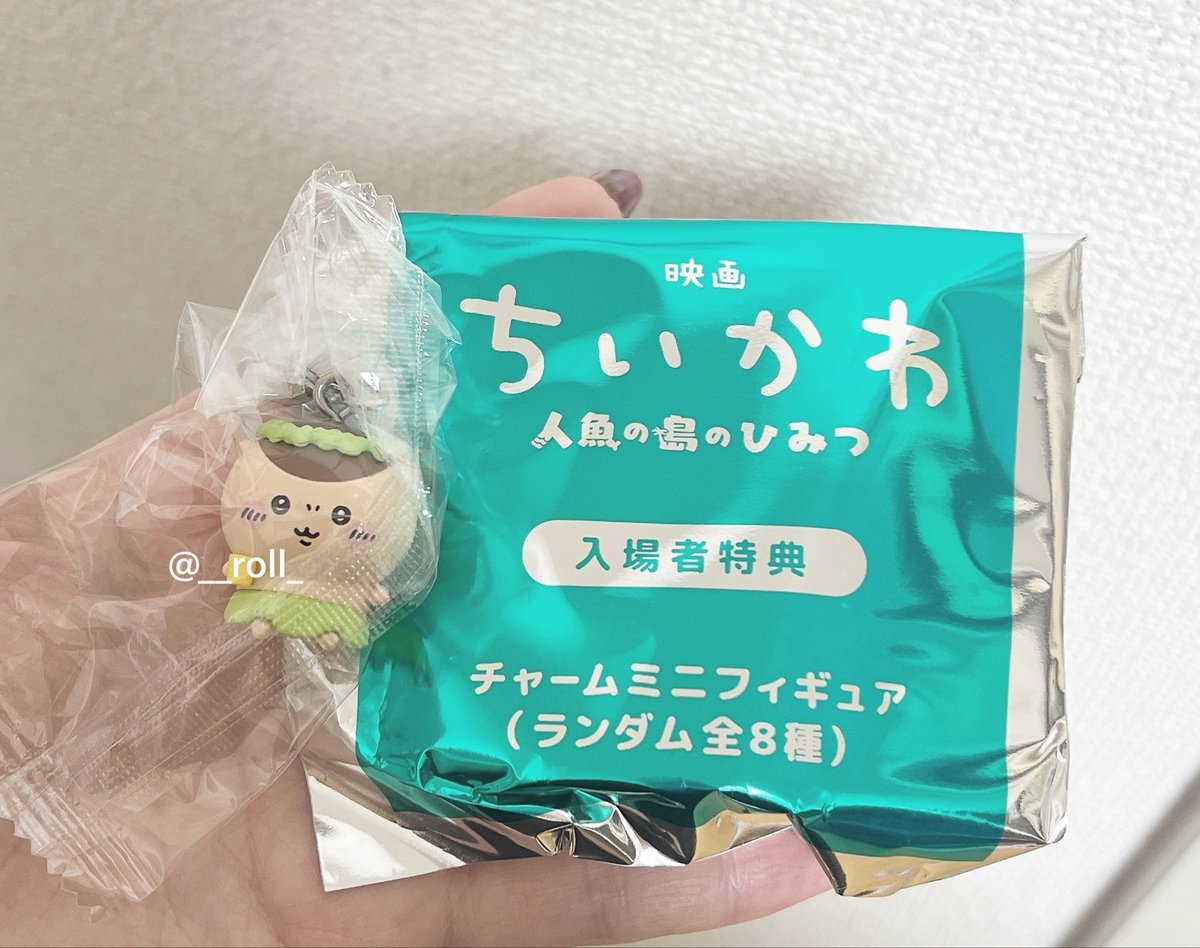 __roll_'s tweet photo. ちいかわ　特典　交換　めじるし

譲　くりまんじゅう
求　ちいかわ、古本屋(カニちゃん)

求の優劣ありません。
郵送にて交換してくださる方お声がけください📮🤍 https://t.co/gbvblDMAZg