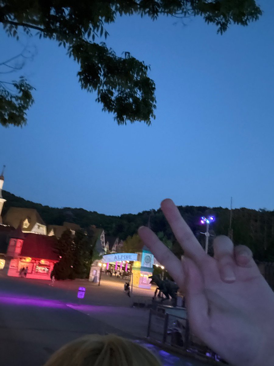 heeuuu_83's tweet photo. ㅇㅂㄹㄷ가고싶운 https://t.co/ymgiTEzULm