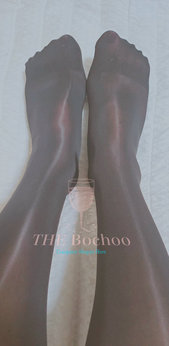 THEBochoo's tweet photo. 니삭스

미끄럼 방지 있어서 안 내려감

6시간 지나도 안 내려가고 그대로임

광택 아주 조아 https://t.co/FmeXmcrPRZ