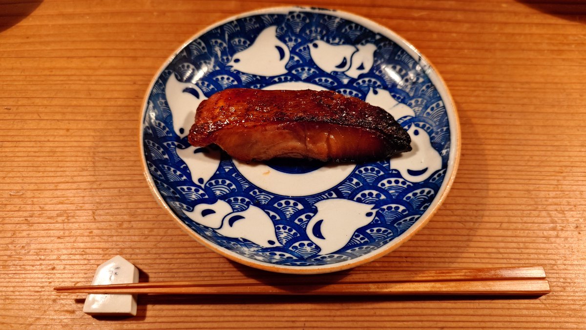 ejirin925's tweet photo. ゴーヤ・鮎・銀鱈に2本目の燗 https://t.co/oGvkKDhZhm